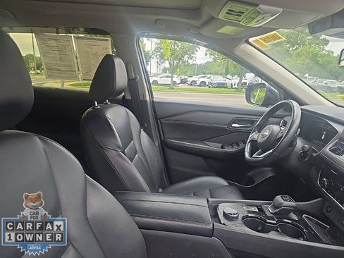 Used 2024 Nissan Rogue SL w/ SL Premium Package AWD/4WD image 15
