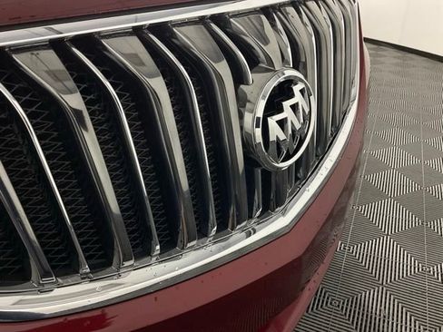Used 2017 Buick Enclave Leather FWD image 11
