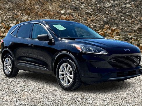 Used 2022 Ford Escape SE image 11