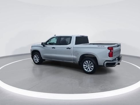 Used 2020 Chevrolet Silverado 1500 Custom w/ Custom Value Package AWD/4WD image 6