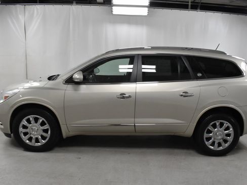 Used 2014 Buick Enclave Leather image 8