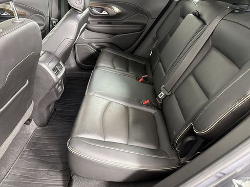 Used 2018 GMC Terrain Denali w/ Comfort Package image 19