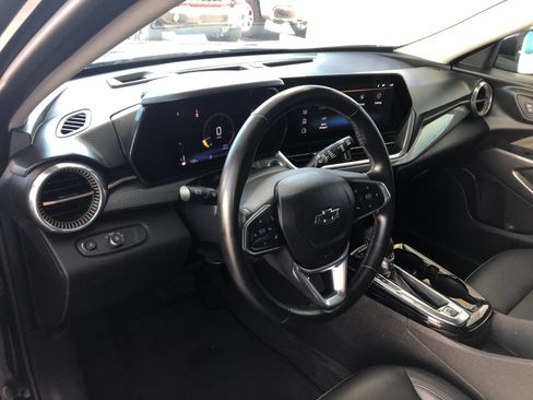 Used 2024 Chevrolet Trax ACTIV w/ Driver Confidence Package FWD image 15