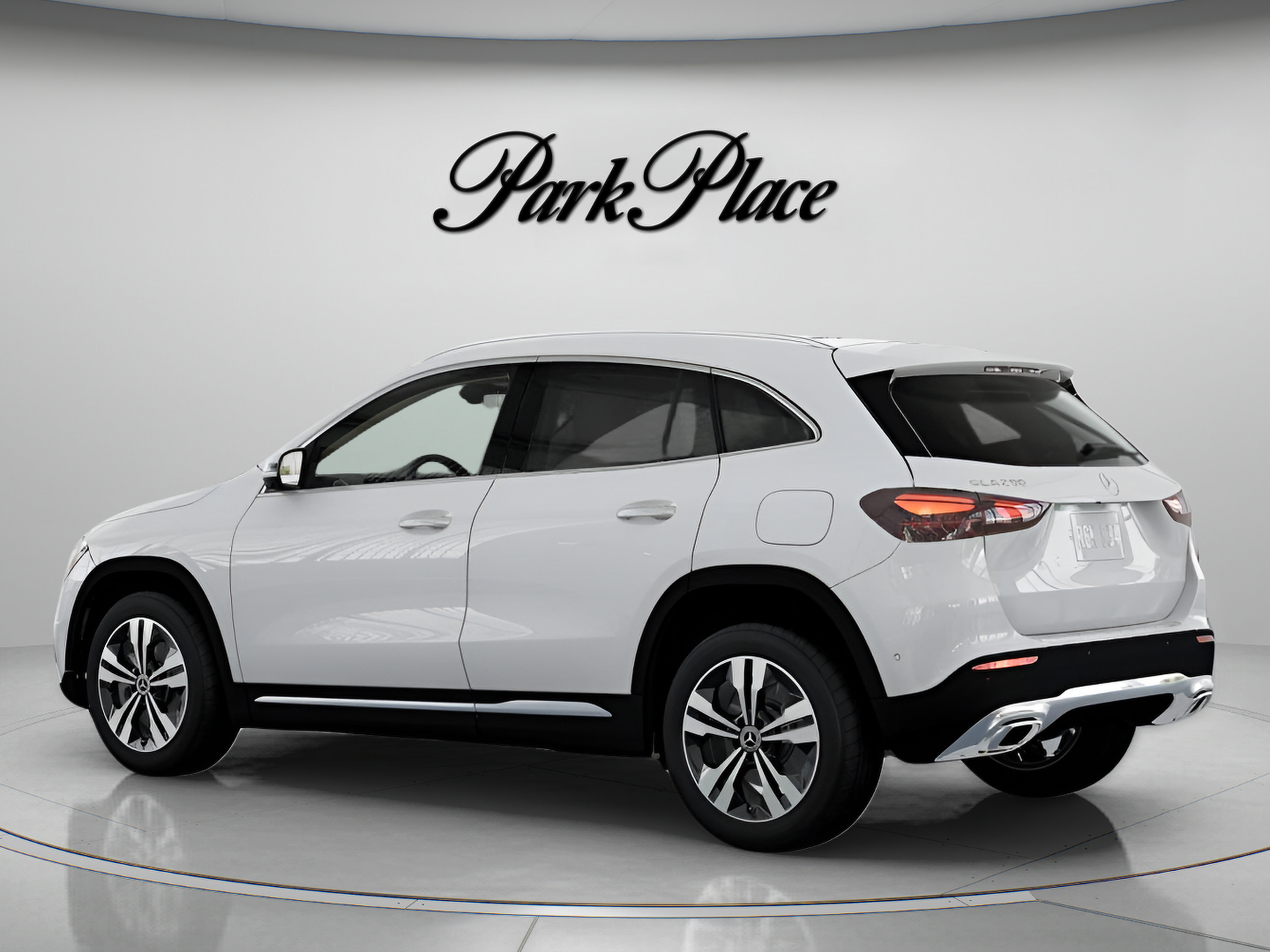 Used 2026 Mercedes-Benz GLA 250 image 11