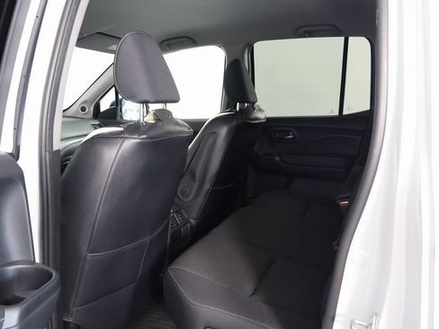 Used 2023 Honda Ridgeline Sport image 10