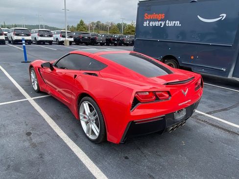 Used 2019 Chevrolet Corvette Stingray Coupe w/ 1LT RWD image 5