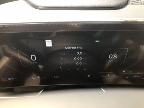 New 2026 Kia Carnival SX Prestige FWD image 28
