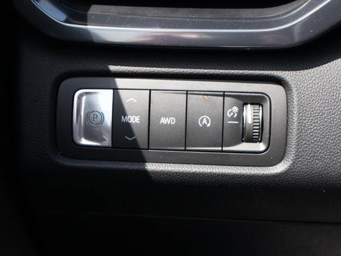 New 2026 GMC Acadia AT4 w/ Super Cruise Package AWD/4WD image 16