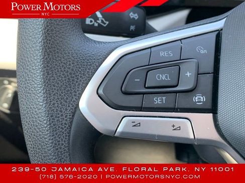 Used 2022 Volkswagen Taos S image 26
