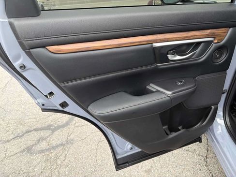 Used 2021 Honda CR-V Touring image 17