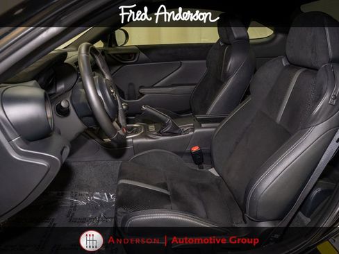 Used 2024 Toyota GR86 Premium RWD image 14