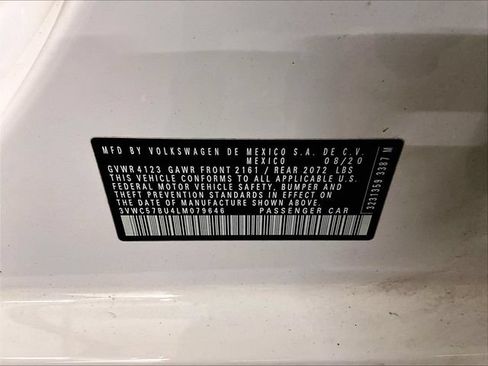 Used 2020 Volkswagen Jetta SE w/ SE Cold Weather Package FWD image 33