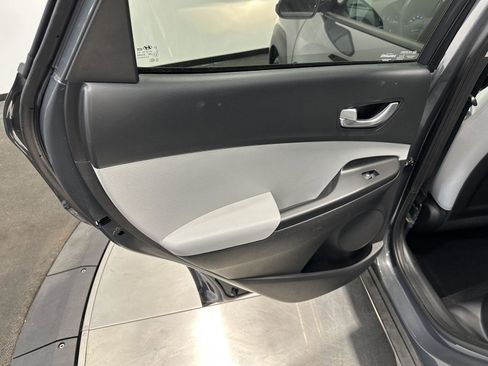 Certified 2023 Hyundai Kona SEL w/ Convenience Package image 22