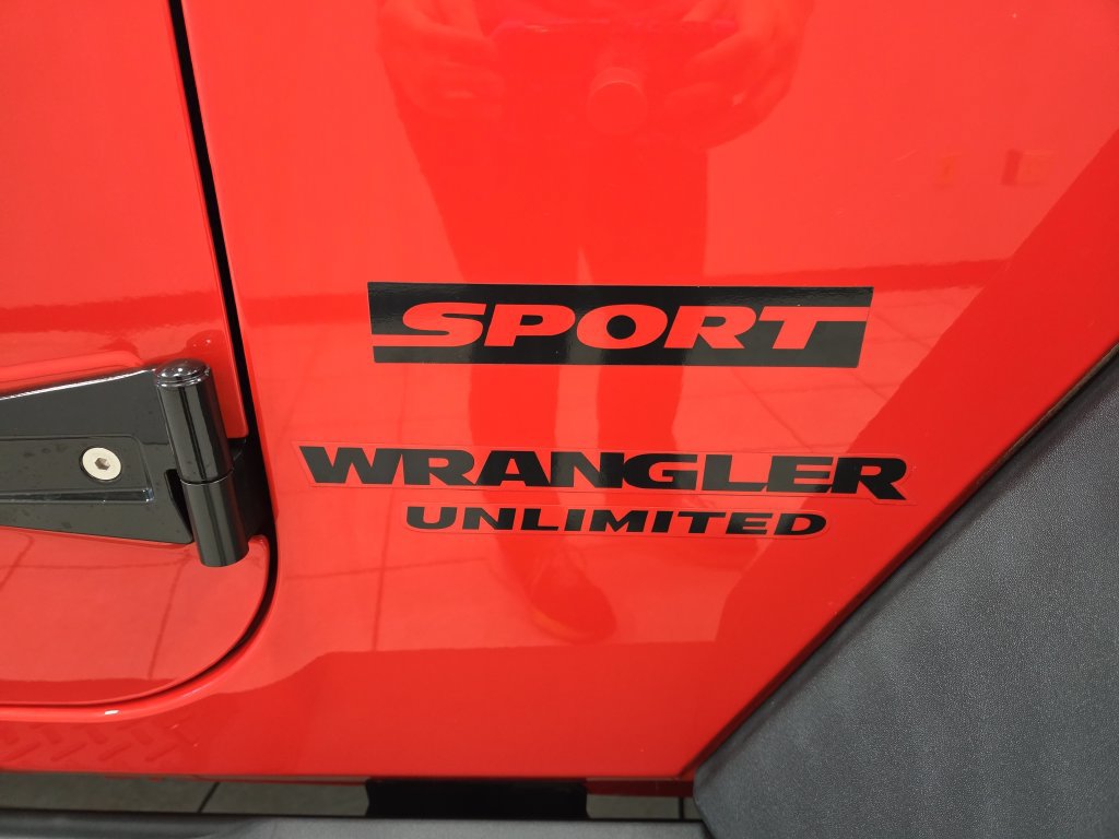 Used 2017 Jeep Wrangler Unlimited Sport w/ Quick Order Package 24S AWD/4WD image 20