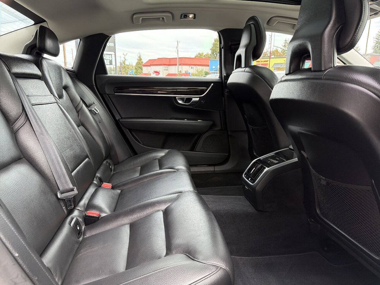 Used 2018 Volvo S90 T5 Momentum w/ Convenience Package AWD/4WD image 20
