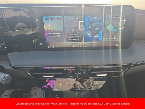 New 2026 Nissan Kicks SR w/ SR Premium Package AWD/4WD image 19