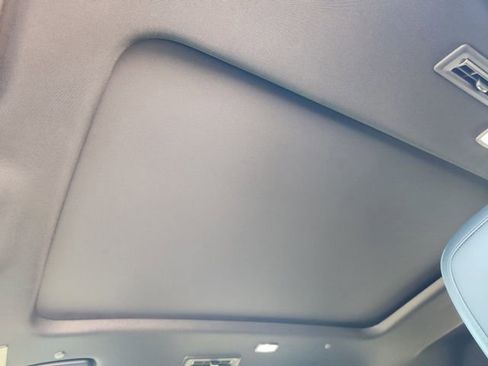 New 2026 GMC Acadia Elevation w/ Elevation Premium Package FWD image 19