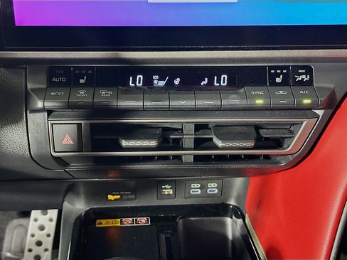 Used 2025 Toyota Camry XSE FWD image 23