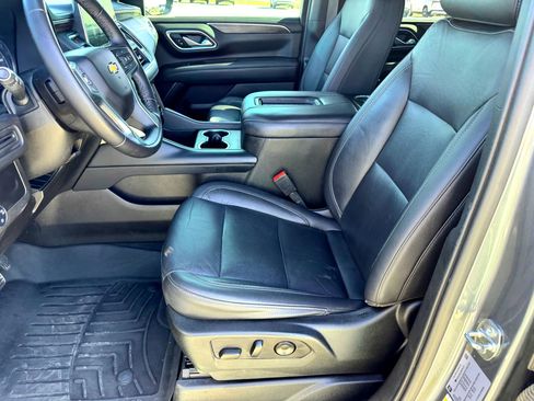 Used 2021 Chevrolet Tahoe LT image 12