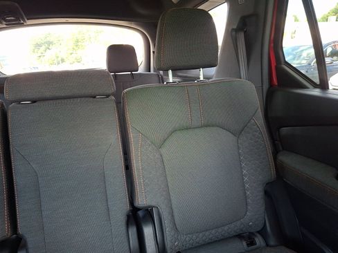 Certified 2025 Honda Pilot Sport image 20