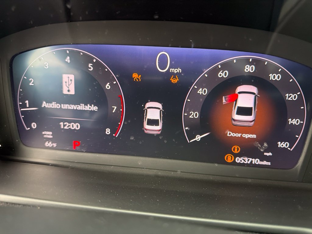 Used 2024 Honda Accord EX image 9