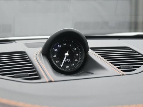 Certified 2025 Porsche 911 Carrera RWD image 13