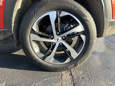 Used 2024 Chevrolet Trax RS w/ Sunroof Package image 33