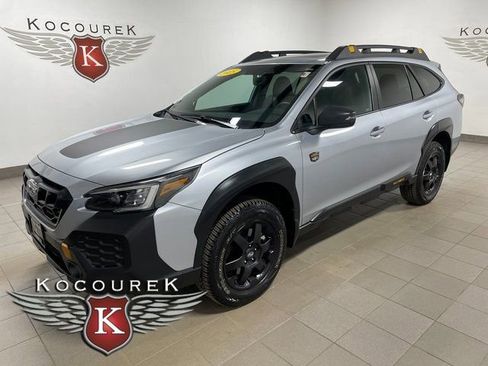 Used 2025 Subaru Outback Wilderness image 3
