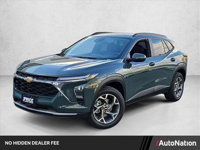 Used 2025 Chevrolet Trax LT