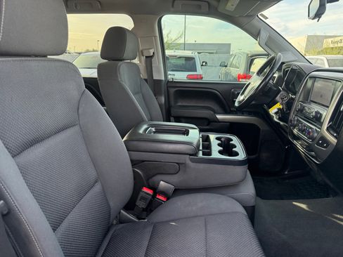 Used 2018 Chevrolet Silverado 1500 LT w/ All Star Edition image 29