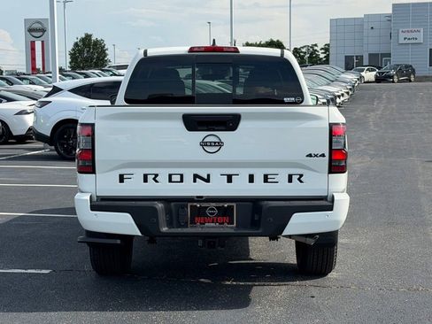 New 2026 Nissan Frontier SV w/ Tow Package AWD/4WD image 5