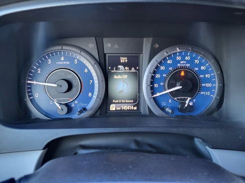 Used 2019 Toyota Sienna LE image 18