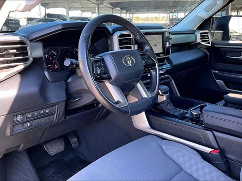 Used 2022 Toyota Tundra SR5 RWD image 16