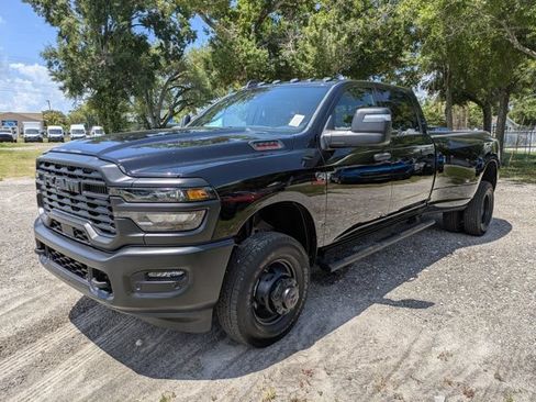 New 2026 RAM 3500 Tradesman AWD/4WD image 7
