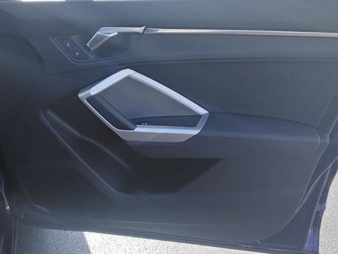 Certified 2025 Audi Q3 2.0T Premium w/ Convenience Package image 26