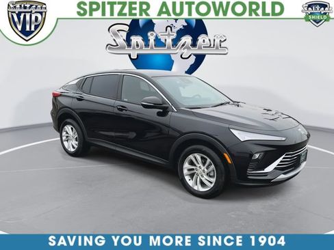 Used 2024 Buick Envista Preferred w/ Convenience I Package image 2