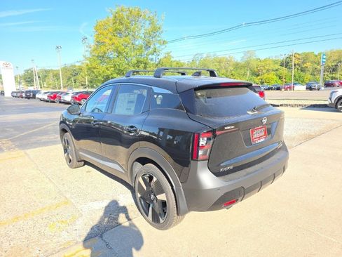 New 2026 Nissan Kicks SR w/ SR Premium Package image 7