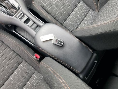 Certified 2024 Honda HR-V Sport image 29