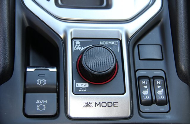 Used 2020 Subaru Forester Premium AWD/4WD image 30