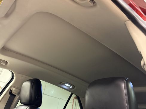 Used 2021 Buick Envision Essence w/ Technology Package I image 11