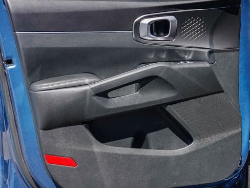 Certified 2025 Kia Sorento EX w/ EX Panoramic Sunroof Package image 19