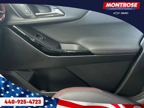 Used 2026 Chevrolet Equinox RS AWD/4WD image 12