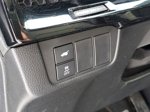 Used 2023 Honda CR-V Sport Touring image 9