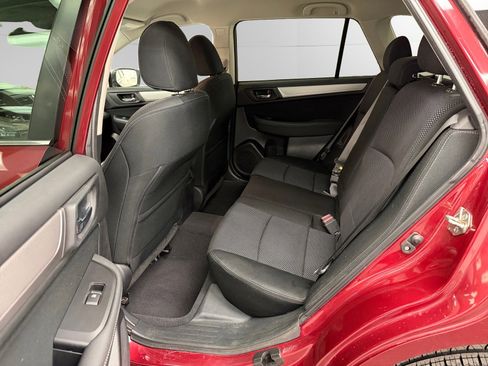 Used 2016 Subaru Outback 2.5i Premium image 13