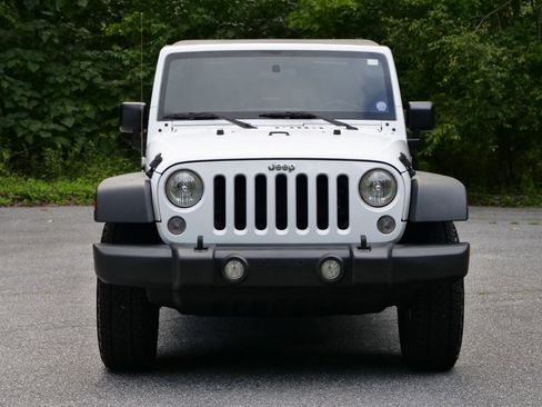 Used 2015 Jeep Wrangler Unlimited Sport image 5