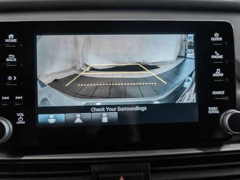 Used 2022 Honda Accord Sport image 38