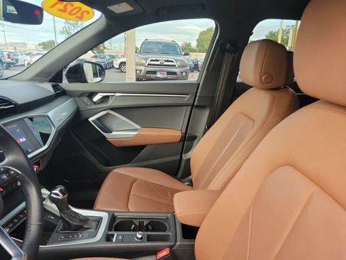 Used 2021 Audi Q3 2.0T Premium w/ Convenience Package image 18