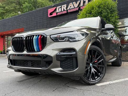 Used 2023 BMW X5 sDrive40i w/ M Sport Package RWD image 2