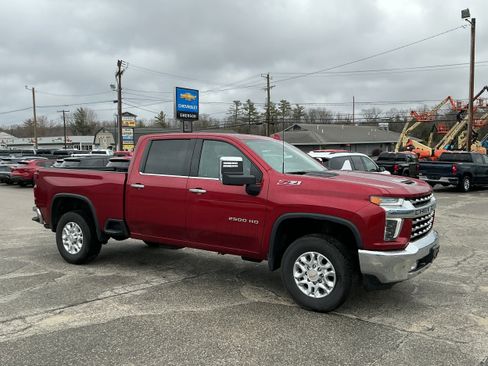 Certified 2022 Chevrolet Silverado 2500 LTZ w/ Z71 Off-Road Package AWD/4WD image 2