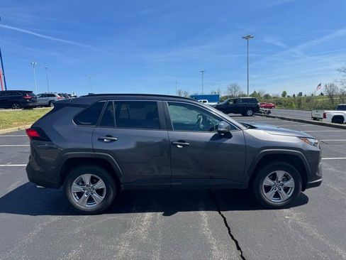 Used 2025 Toyota RAV4 XLE image 2